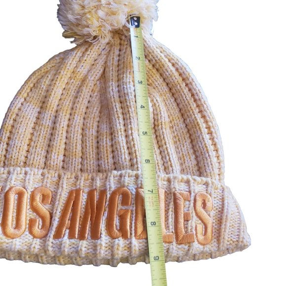 Los Angeles Beanie cable knit embroidered white yellow - Picture 5 of 5